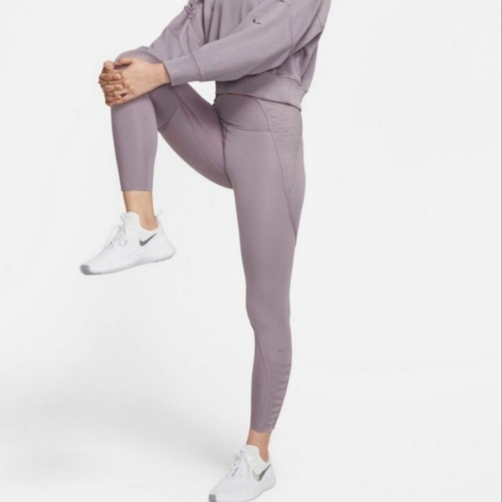 Nike Women's One Luxe 7/8 Lacing Tights